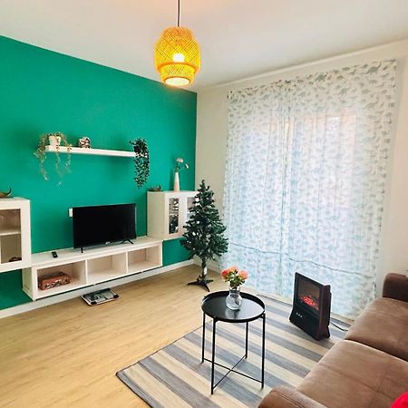 Maifamilybcn-Comodo Y Metro Cercano Badalona Exteriör bild