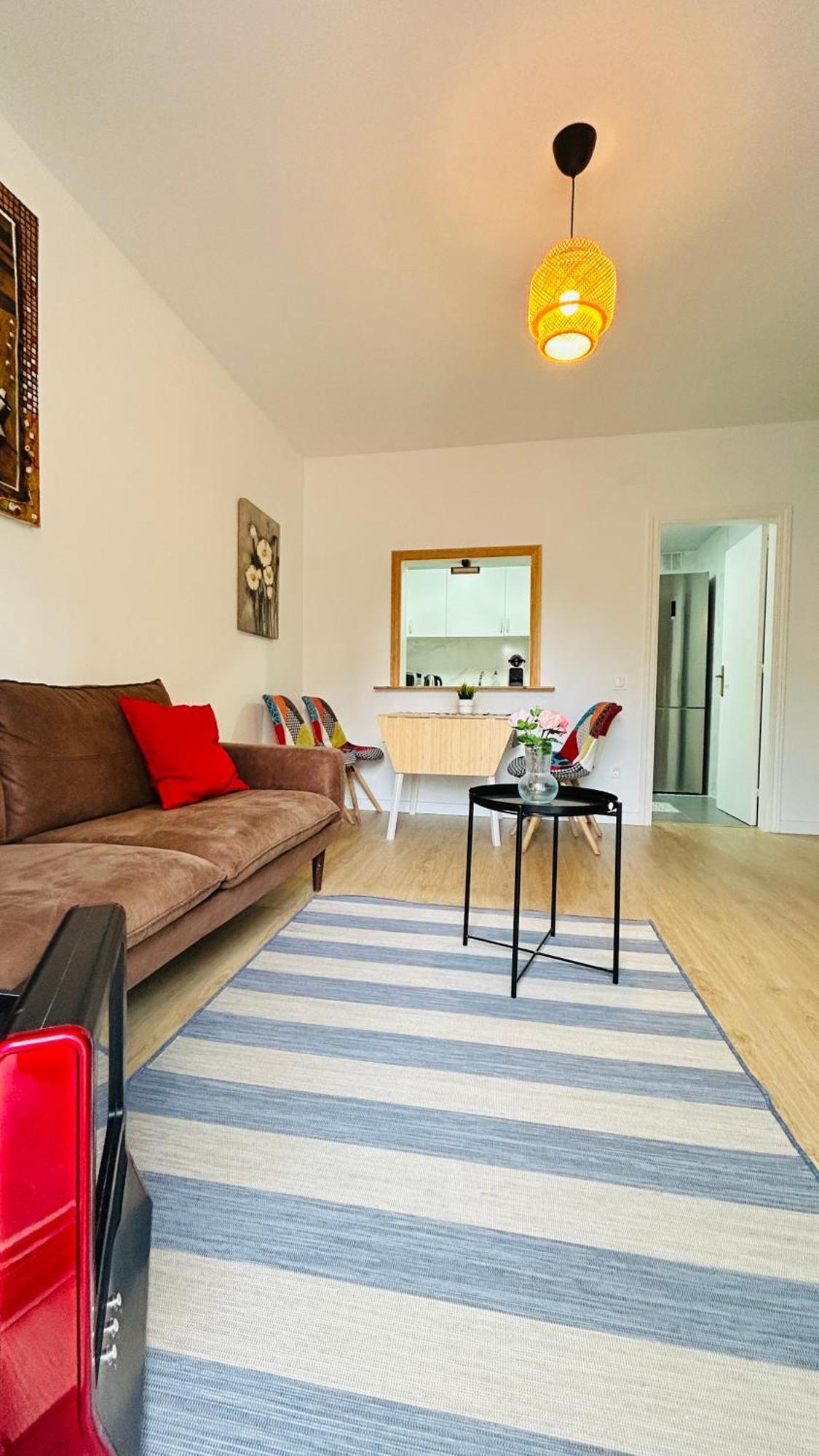 Maifamilybcn-Comodo Y Metro Cercano Badalona Exteriör bild